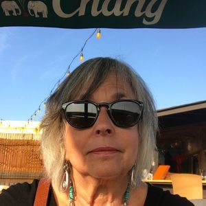 Meet your Posher, Eileen